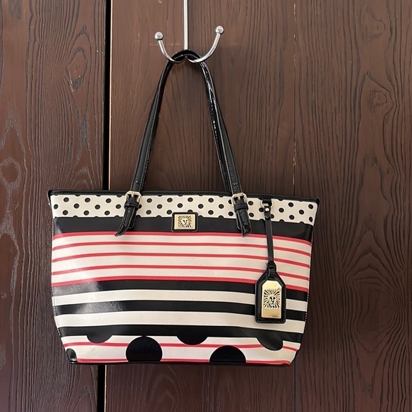 Anne Klein Handbags - Anne Klein red/ black/ ivory purse.